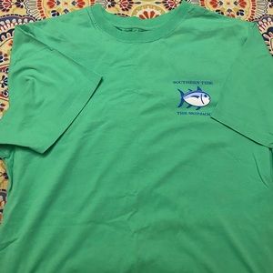 Men’s Small Southern Tide Short-Sleeve T-Shirt. Green in color.